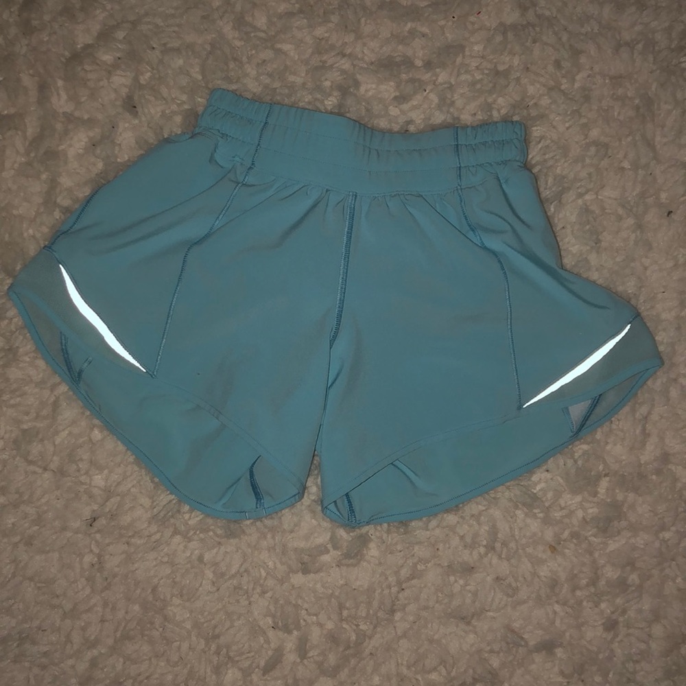 Lululemon hotty hot shorts *tall*